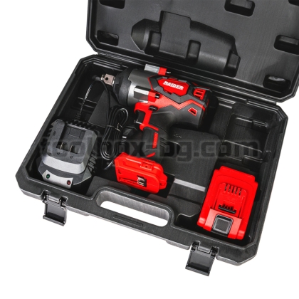 Акумулаторен Гайковерт Безчетков Raider Industrial. 20V 3-ск.4Ah 1700Nm 3/4" LED куфар RDI-IBW06