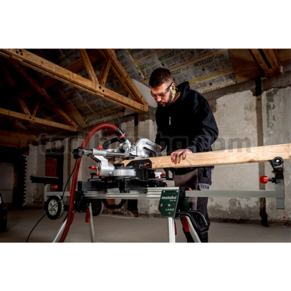 Циркуляр с Изтегляне ø216mm METABO KGS 216 M PCL