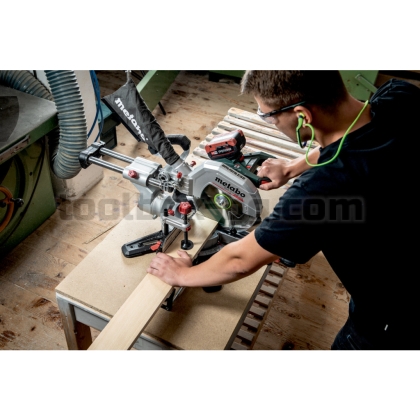 Акумулаторен Циркуляр с Плъзгаща Функция Metabo KGS 18 LTX BL 254 Без Батерия и Зарядно