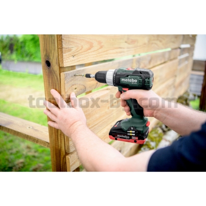 Акумулаторна Удърна Бормашина 18V 60Nm METABO SB 18 2X2.0Ah