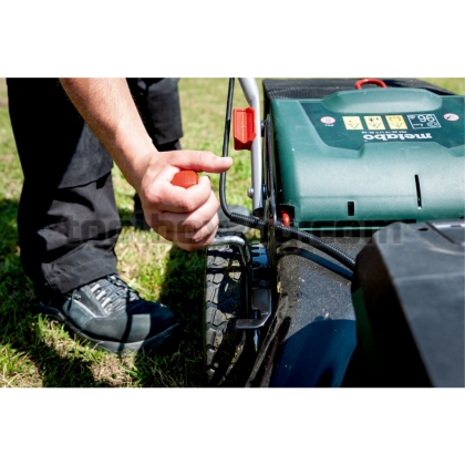 Акумулаторна Косачка 46cm 55L METABO RM 36-18 LTX BL 46 Solo Без Батерия и Зарядно