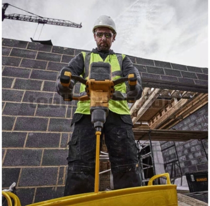 Акумулаторен Бъркалка за Строителни Смеси Dewalt DCD240N, 54 V, 160 мм, Без Батерия иЗарядно