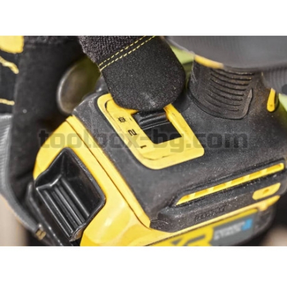 Акумулаторен Ударен Винтоверт Dewalt DCF870N, 18 V, XR, 56 Nm, 500 W, Без Батерия и Зарядно Устройство