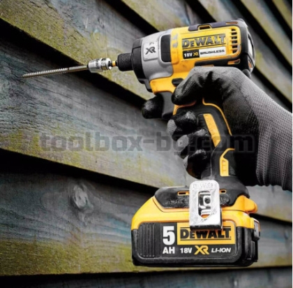 Акумулаторен Ударен Винтоверт Dewalt DCF887P2 18 V, 2 Батерии х 5 Ач, Куфар