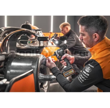 Акумулаторен Ударен Винтоверт Dеwalt DCF85MP2T, McLaren F1 XR, 18 V с 2 x 5 Ah Батерии, Зарядно У-во и Куфар