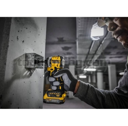 Акумулаторен Ударен Винтоверт Импакт Dewalt DCF850NT 18 V /Без Батерии и Зарядно Устройство + Куфар