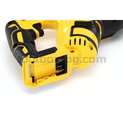 Акумулаторен Прав Трион Dewalt DCS367N 18 V Без Зарядно Устройство и Батерии