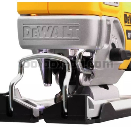 Акумулаторен Прободен Трион Dewalt DCS334N 18 V Без Зарядно Устройство и Батерии