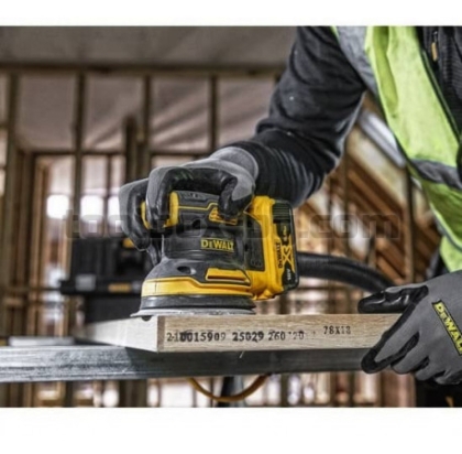 Акумулаторна Ексцентър Шлайфмашина Dewalt DCW210NT 18 V 125 мм + Куфар