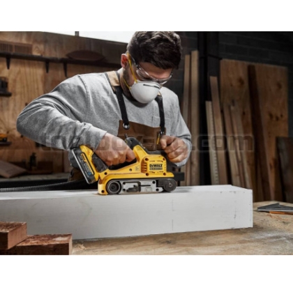 Акумулаторна Лентов Шлайф Dewalt DCW220N, 18 V, 533 x 75 мм, Без Батерия и Зарядно