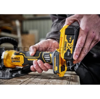 Акумулаторна Бисквит Машина Dewalt DCW682NT, 18 V, 0 - 20 мм, Без Батерия и Зарядно + Куфар