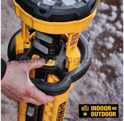 Акумулаторен LED Фенер Dewalt DCL079 18 V , с Тринога. Без зарядно Устройство и Батерии 