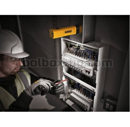 Акумулаторен Джобен Фенер Dewalt DCL183 с USB-C Кабел, 400 lm