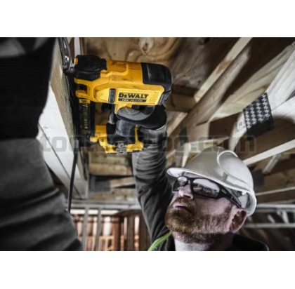 Акумулаторен Пистолет за Пирони Dewalt DCN660N 18 V - Без Батерия и Зарядно У-во.