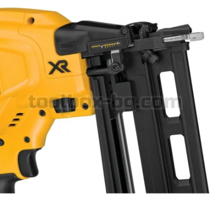 Акумулаторен Пистолет за Пирони Dewalt DCN662N, 18 V, Без Батерия и Зарядно У-во.
