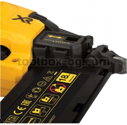 Акумулаторен Пистолет за Пирони Dewalt DCN680N, 18 V - Без Батерия и Зарядно У-во.
