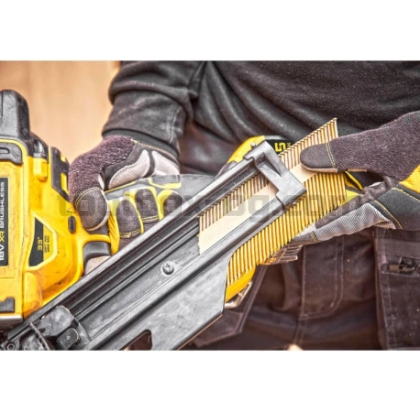 Акумулаторен Пистолет за Пирони Dewalt DCN930N, 18 V, 50 - 90 мм, 33°, Без Батерия и Зарядно У-во.