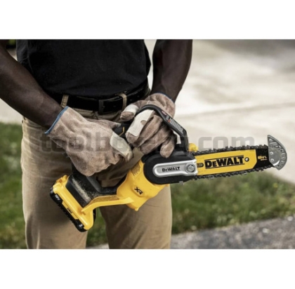 Акумулаторен Верижен Трион Dewalt DCMPS520P1 18 V, 20 см, + 1 Батерия 5 Ач, + Зарядно Устройство.