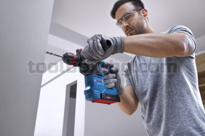 Акумулаторен перфоратор Bosch GBH 18V-18 X с ONECHUCK, Без батерия и зарядно устройство