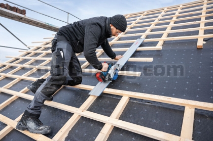 Акумулаторен циркуляр Bosch GKS 18V-57-2 GX Без батерия и зарядно устройство