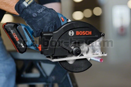 Акумулаторен циркуляр за метал Bosch GKM 18V-50 Без батерия и зарядно устройство