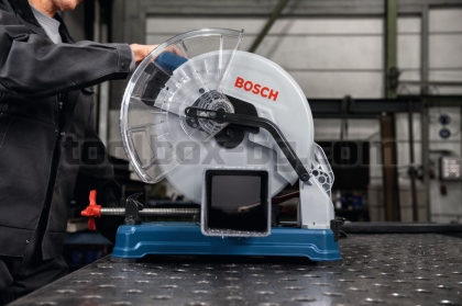 Акумулаторен циркуляр за метал Bosch GCD 18V-355 Bез батерия и зарядно устройство