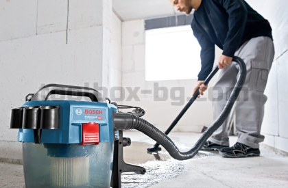 Безжична прахосмукачка за мокро/сухо почистване Bosch GAS 18V-10 L Без батерия, зарядно устройство + комплект асесоари