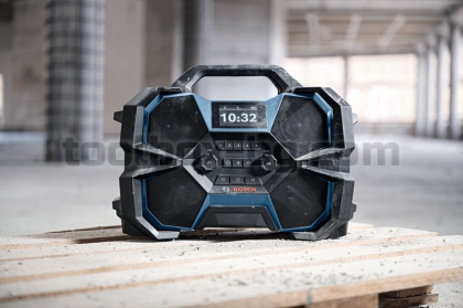 Безжично радио за строителна площадка Bosch GPB 18VH-6 SRC Без батерия и зарядно устройство