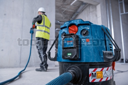 Комплект за стартиране на прахосмукачка Bosch GCA 30-42 + GCT 30-42 (комплект)