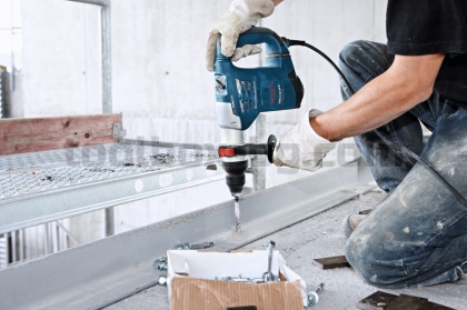 Перфоратор Bosch GBH 4-32 DFR с патронник SDS-Plus в куфар 
