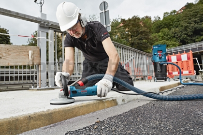 Шлайфмашина за бетон Bosch GBR 15 CA Professional