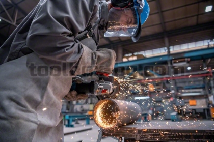 Ъглошлайф Bosch GWS 17-150 S с бързозатягаща гайка