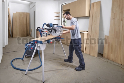 Настолен циркуляр Bosch GCM 340-305 D