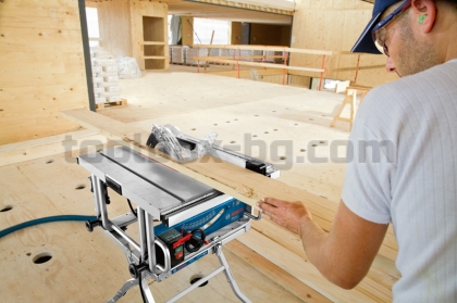 Настолен циркуляр Bosch GTS 10 J Professional, включително