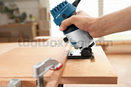 Фреза за кантове Bosch GKF 600 Professional в куфар