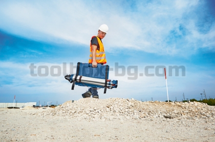 Ротационен лазерен нивелир Bosch GRL 600 CHV Jit-Kit с батерия и зарядно устройство в куфар