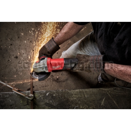 Milwaukee AGV 13-125 XSPDEB KIT Ъглошлайф в Куфар