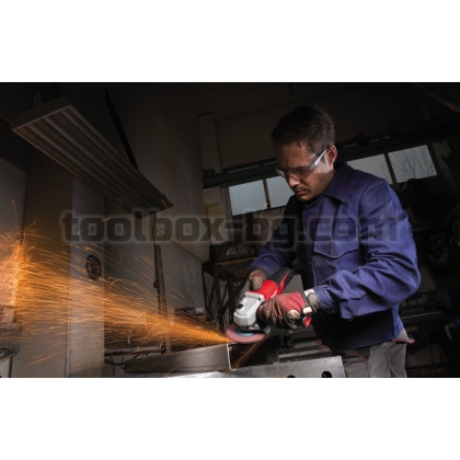 Ъглошлайф Milwaukee AGV 15-150 XC ProTector в картонена кутия