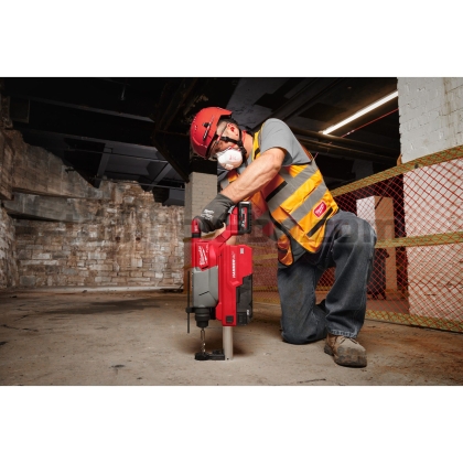 Перфоратор Milwaukee ONE KEY™ + D-образна дръжка M18 FHACOD32-0C