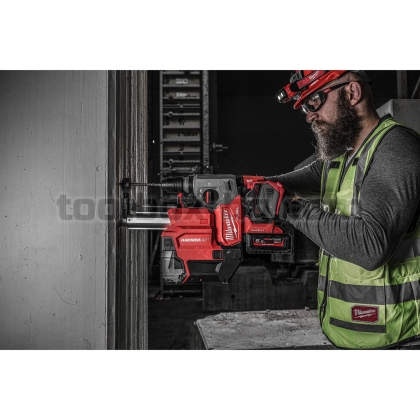 Перфоратор Milwaukee ONE KEY + Прахоуловител M18ONEFHXDEL-552C + 2х 5.5 Ah Батерии и Зарядно