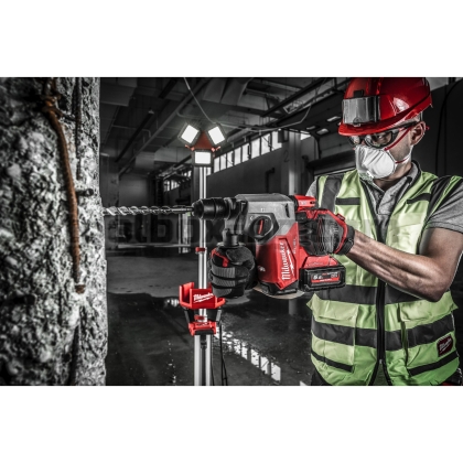 Перфоратор Milwaukee M18ONEFHX-552X, 2x 5.5 Ah Батерии + зарядно устройство
